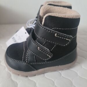 See Kai Run BASICS Kids Black Winter Boots Size 5